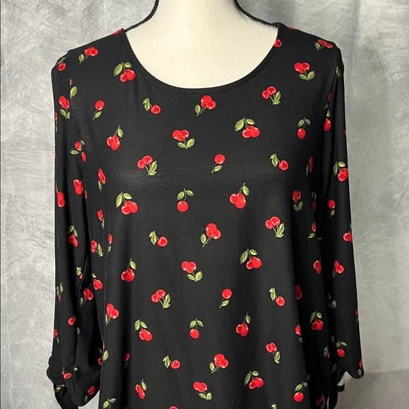 GILLI Cherry Print on Black Open Tie Slit Sleeve Boatneck Top - MED - Picture 6 of 13